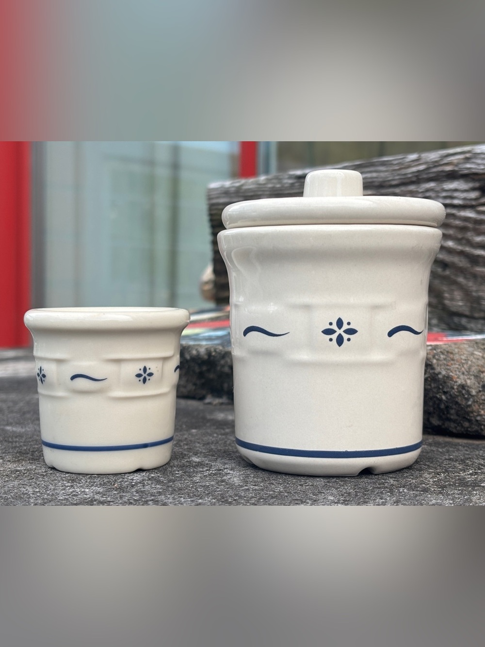 Pre-owned Longaberger White and Blue Ceramic Pottery, 2 Pieces
